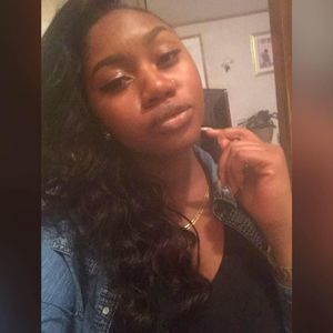 Meet your Posher, Tori